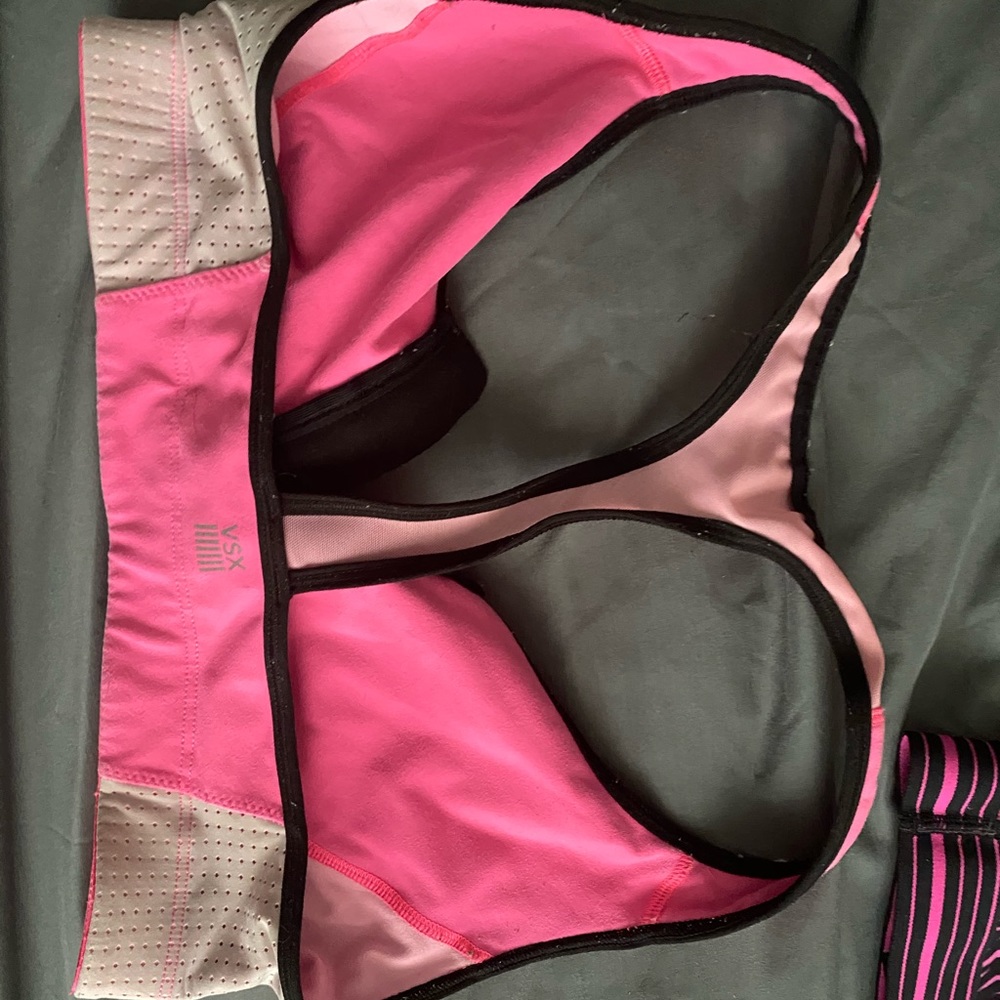 Victoria Secret sports bra